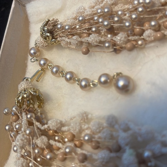 Beautiful vintage faux pearl necklace - Picture 7 of 10